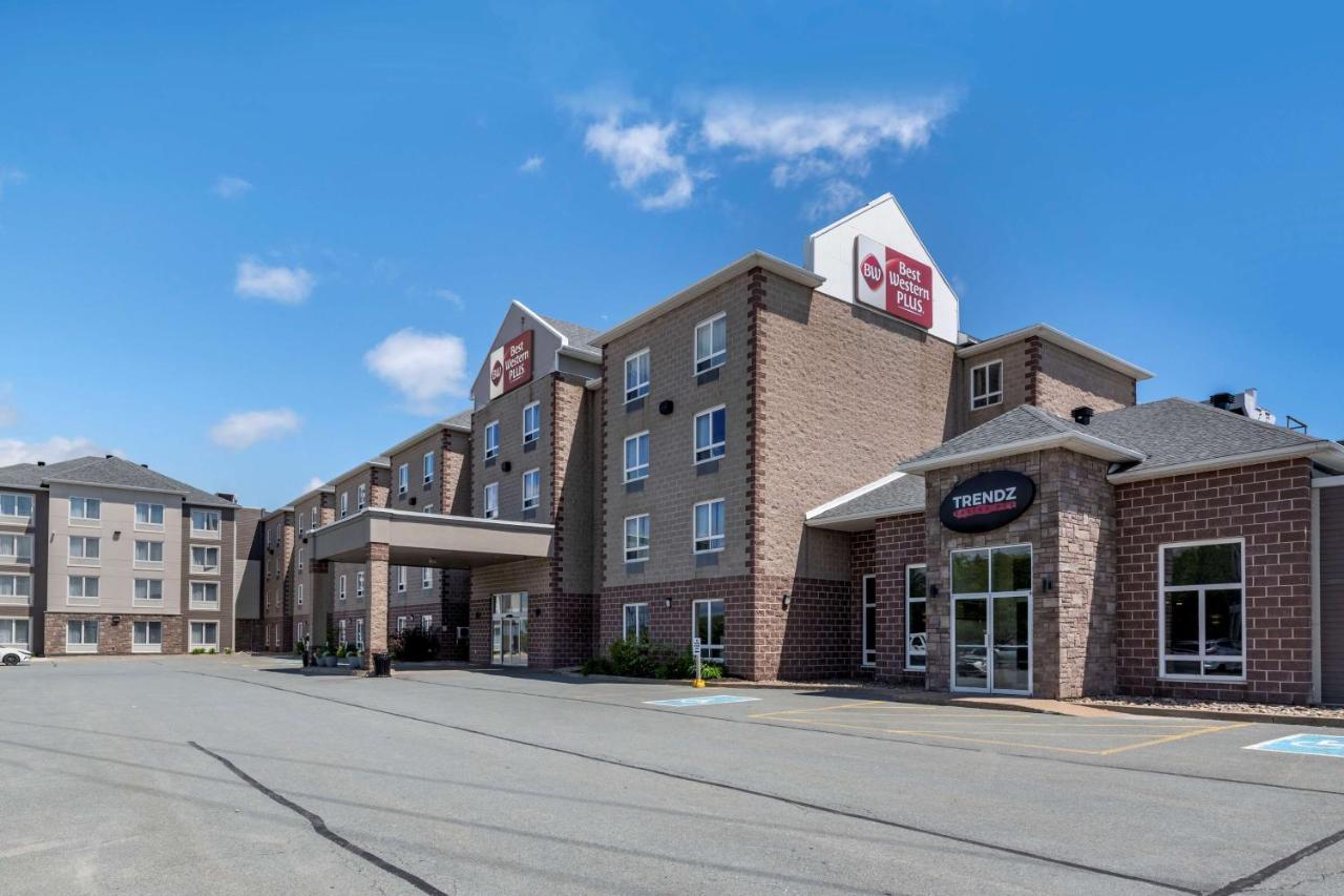 Best Western Plus Dartmouth Hotel & Suites Екстер'єр фото