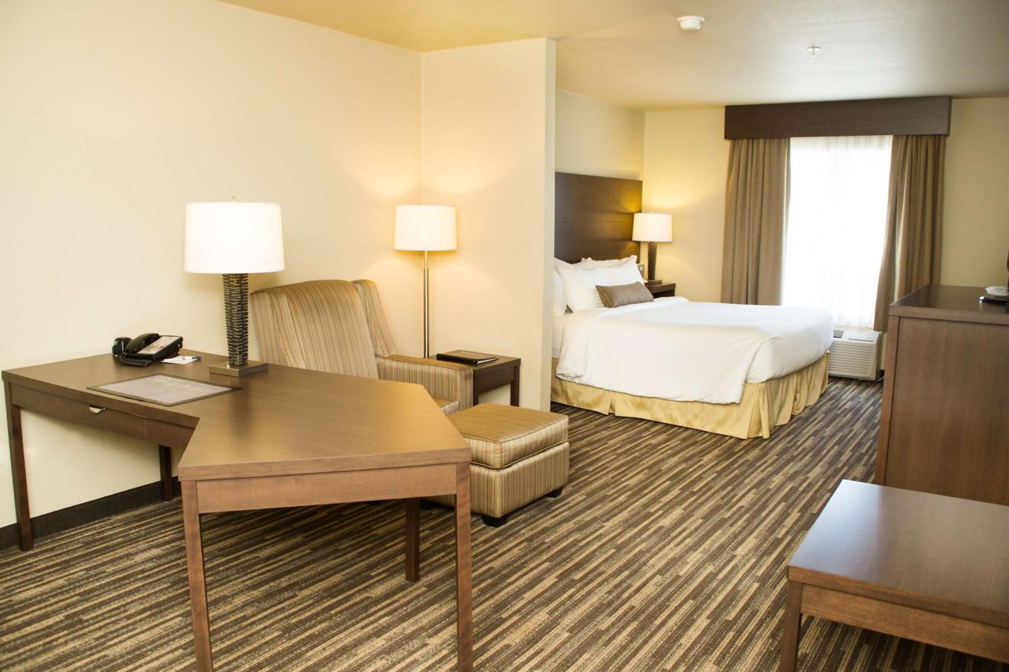 Best Western Plus Dartmouth Hotel & Suites Екстер'єр фото